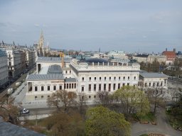 Justizcafé - Blick auf das Parlament